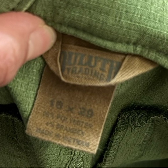 Duluth Trading Dry on the Fly Slim Leg Pants 16x29 Olive Hiking UPF 50 - Picture 7 of 8